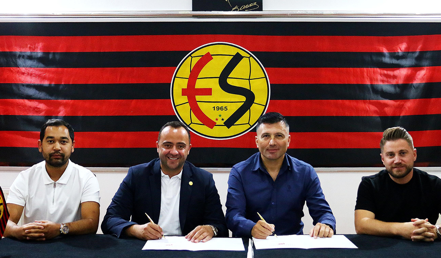 Eskişehirspor’da İmzalar Atıldı Yeni Teknik Direktör Belli Oldu