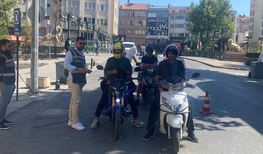 Eskişehir’de Motosiklet Sürücülerine Ceza Yağdı