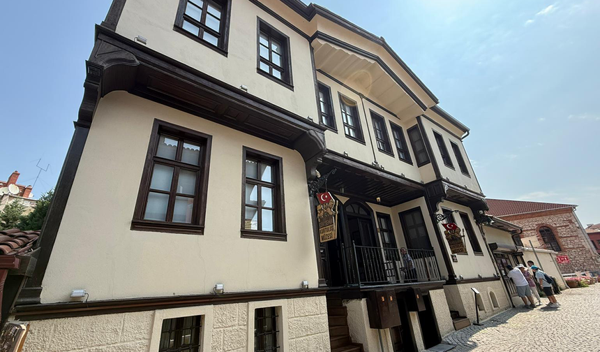 Eskişehir’in Merakla Beklenen Yeni Mekanı Sessiz Sedasız Açıldı