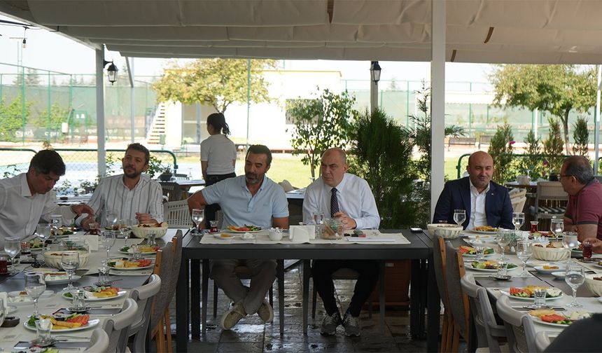 Eso Başkanı Kesikbaş Fikir Sofrası’nda Sektörle Buluştu