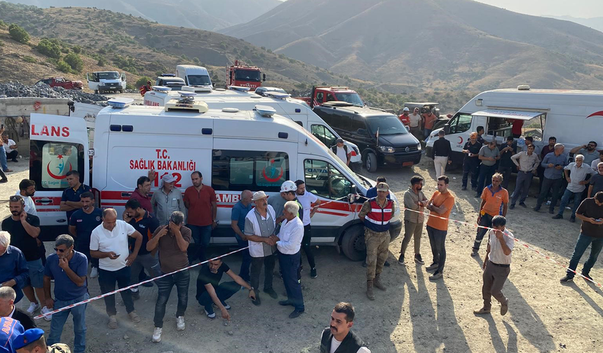 Madende Göçük Altında Kalmıştı! 7 Saat Sonra Acı Haber Geldi
