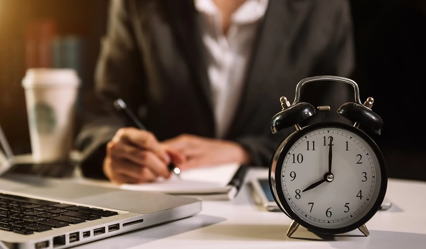 Çalışanlara Müjde! 14 Gün İzinle 43 Gün Tatil Mümkün!