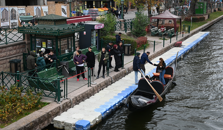 Eskişehir’de Soğuk Havaya Rağmen İlgi Görmeye Devam Ediyor!