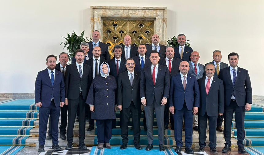 AK Parti Eskişehir Teşkilatı TBMM’de Bir Araya Geldi!