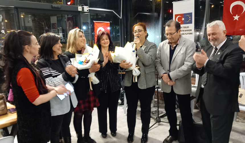 Eskişehir'de Türk Halk Müziği Konserine Yoğun İlgi!