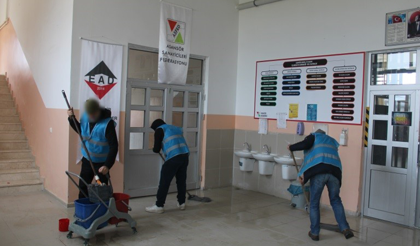 Eskişehir’de Yükümlülerden Okullarda Ara Tatil Mesaisi!