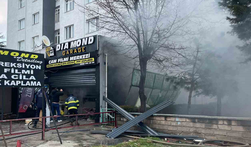 Eskişehir’de İş Yerinde Çıkan Yangında Faciadan Dönüldü!