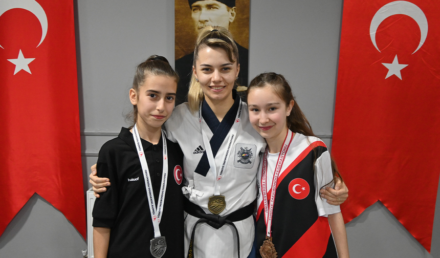 Eskişehirli Sporcu Rekor Puanla 20'inci Kez Şampiyon Oldu!