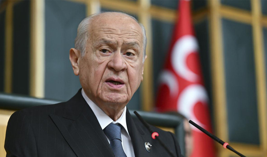 MHP Lideri Bahçeli: Alayınız Karanlıktasınız Haberiniz Yok!