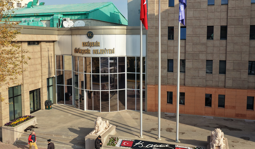 Eskişehir Büyükşehir Trafiğe Kapatılacak Caddeleri Duyurdu!