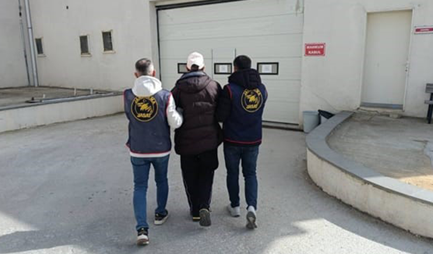 Eskişehir’de 21 Yılla Aranan Firari Dolandırıcı Yakalandı!