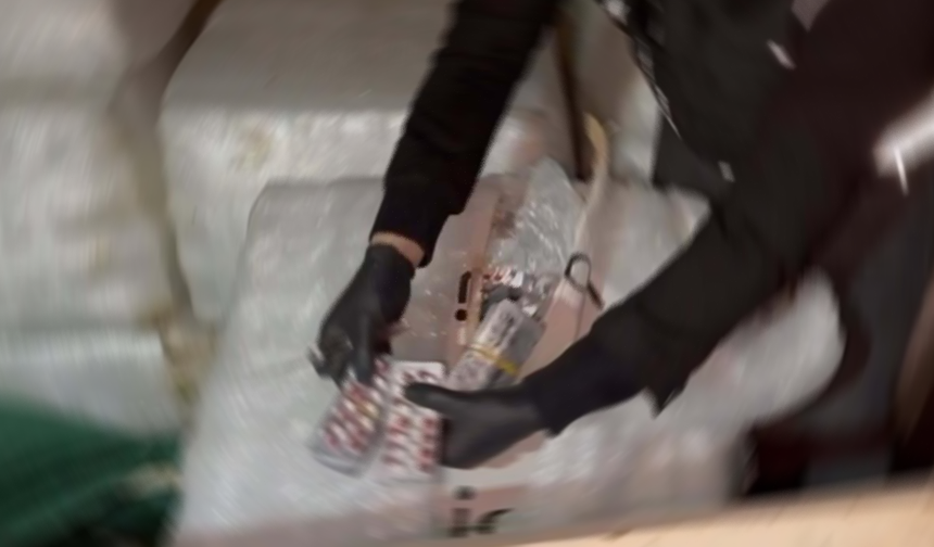 Eskişehir’de Binlerce Yasa Dışı Ecza Hapı Ele Geçirildi!