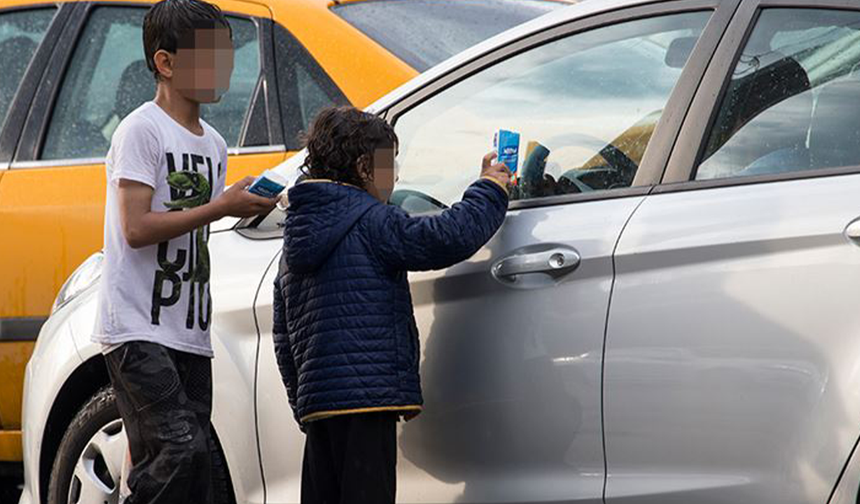 Eskişehir’de Dilendirilen 17 Çocuk Sokaktan Kurtarıldı!