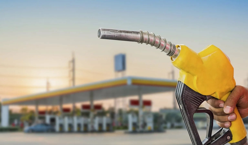 Eskişehir'de Fiyatlar Gece Yarısı Değişti! Akaryakıta Bir Zam Daha!