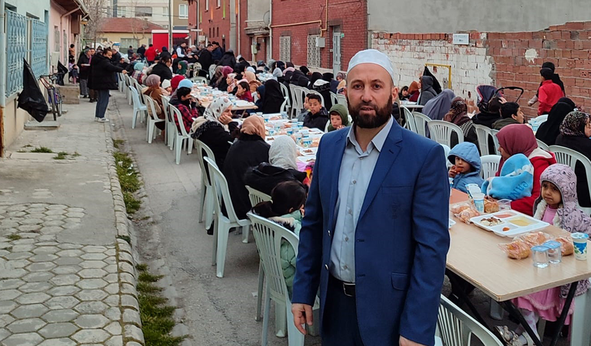Eskişehir’de Hayırseverlerden 700 Kişilik Gönül Sofrası!