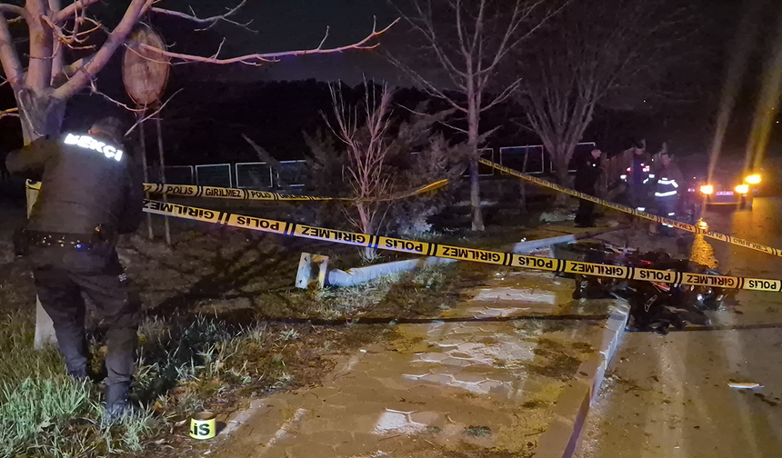 Eskişehir'de Henüz 1 Aylık Evli Genç Feci Kazada Can Verdi!