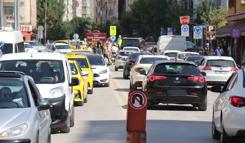 Eskişehir’de Trafiğe Kayıtlı Araç Sayısı Rekor Seviyede!