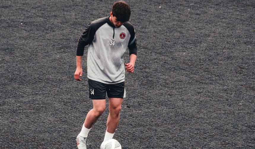 Genç Futbolcu Silahlı Saldırı Sonucu Hayatını Kaybetti!