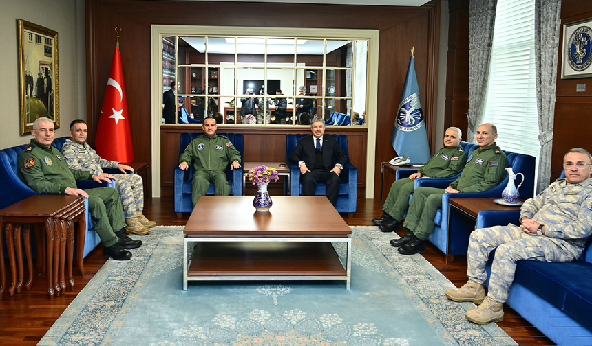 Vali Yılmaz’dan Garnizon Komutanlığına Bayram Ziyareti!