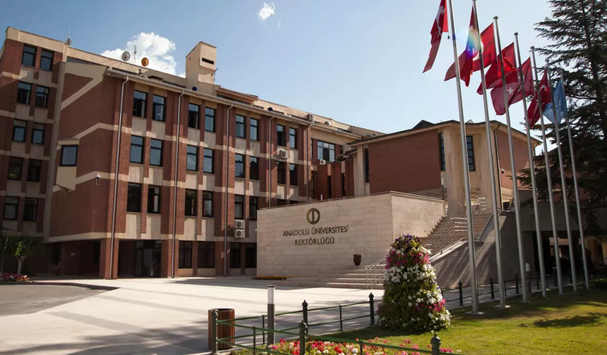 Anadolu Üniversitesi’nden Sınav Haftasında Öğrencilere Destek!