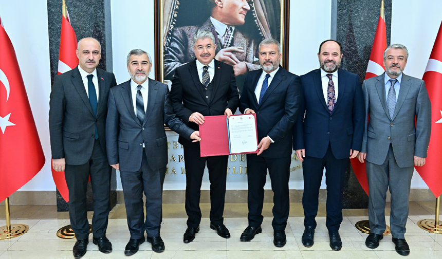 Anadolu Üniversitesi’ne Yeni Ücretsiz Sosyal Alan Geliyor!