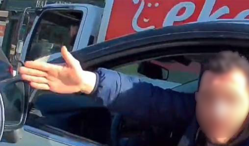 Eskişehir'de Akan Trafikte Sinirler Bir Anda Gerildi!