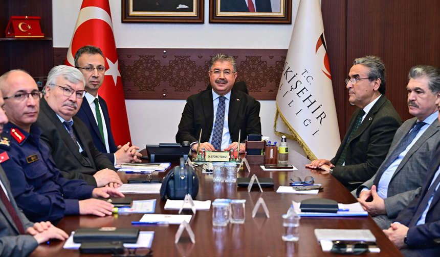 Eskişehir Valiliği’nde Okullarda Alınacak Önlemlere İlişkin Kritik Toplantı!