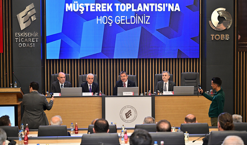 Eskişehir Valisi Yılmaz Odalar Müşterek Toplantısı’na Katıldı!