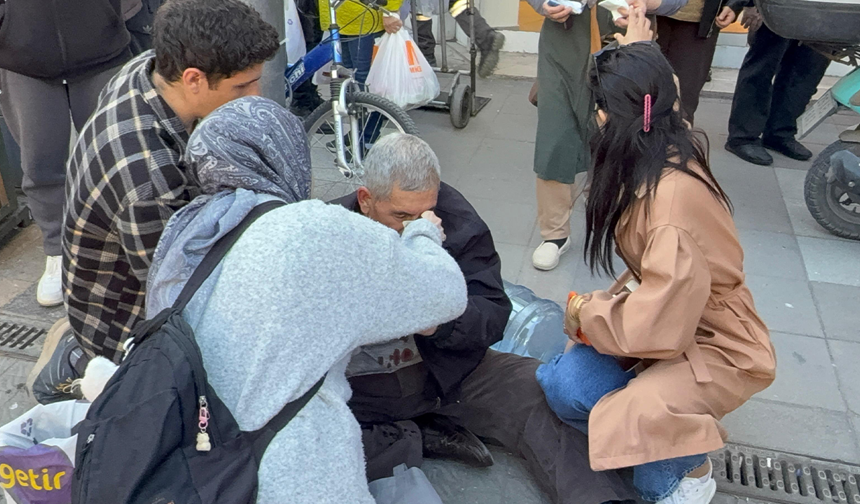 Eskişehir’de 14 Yaşındaki Gencin Saldırdığı Yaşlı Adam Kanlar İçinde Kaldı!