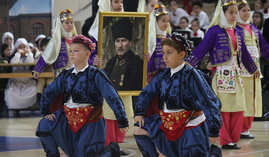 Eskişehir’de 23 Nisan Bayramı Coşkuyla Kutlandı!