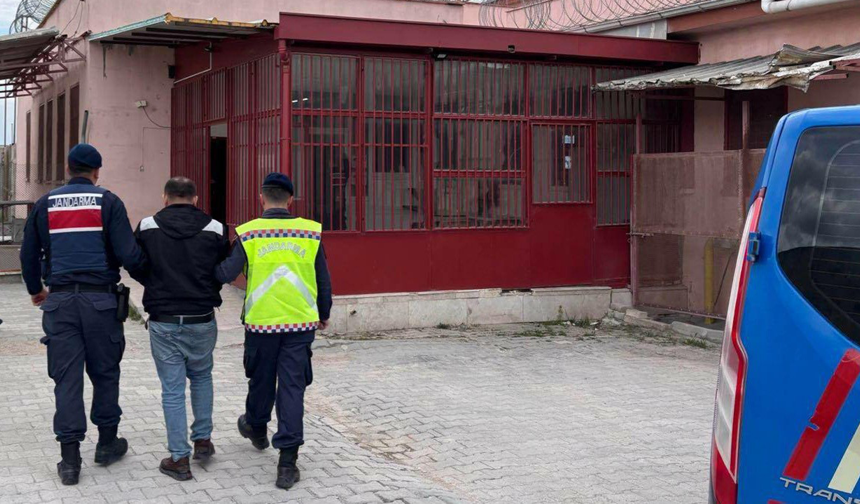 Eskişehir’de Aracında Bonzai Bulunan Zehir Taciri Kıskıvrak Yakalandı!