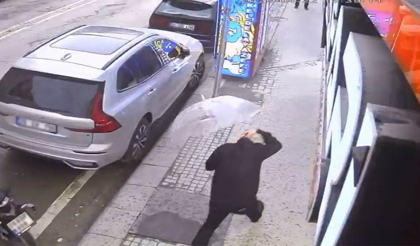 Eskişehir’de Başına Cam Düşmüştü! O Anlar Kameraya Yansıdı!