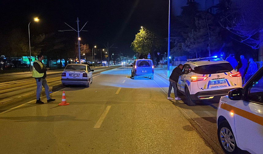 Eskişehir’de Kaza Yapan Alkollü Sürücüye Adeta Ceza Yağdı!