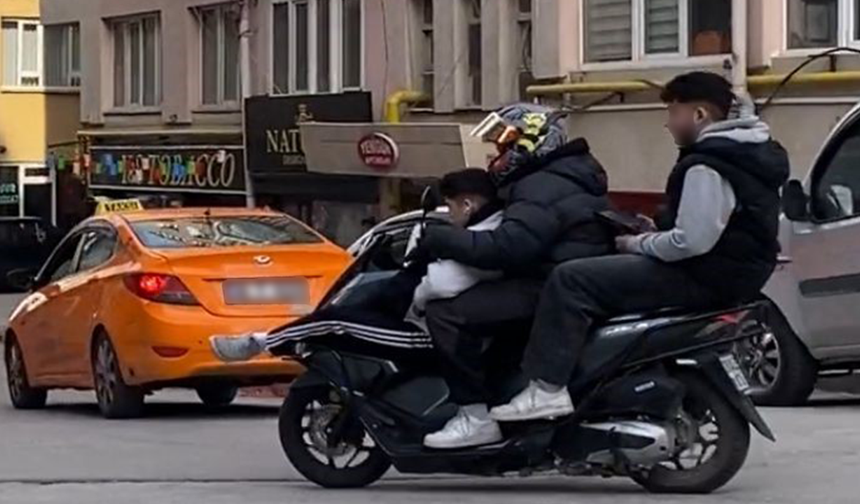 Eskişehir'de Motosikletle Tehlikeli Yolculuk Tepki Çekti!