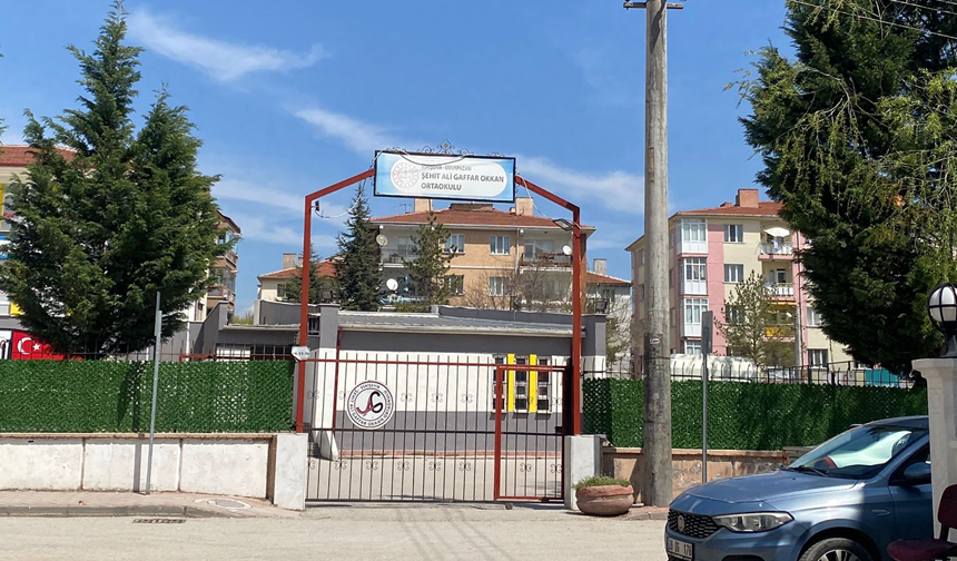 Eskişehir'de Okul Çevresindeki Şüpheli İhbarı Ekipleri Harekete Geçirdi!