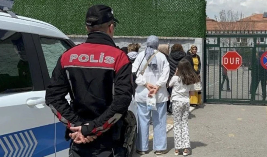 Eskişehir'de Okullar Yüzlerce Emniyet Personelince Korunuyor!