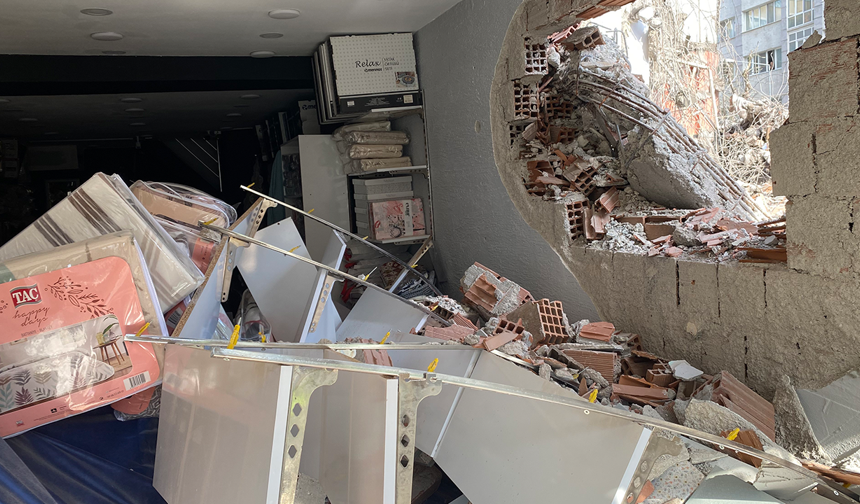 Eskişehir’de Yıkım Çalışması Nedeniyle Esnaf Mağdur Oldu!