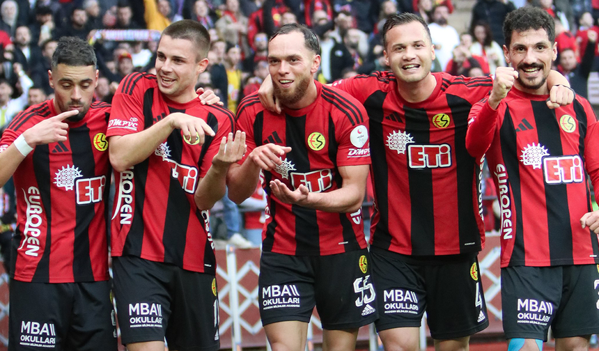 Eskişehirspor’dan Kritik Maçta 4 Gollü Galibiyet!