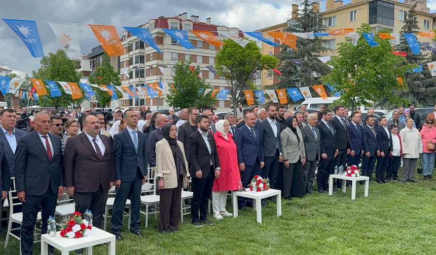 AK Parti Eskişehir Teşkilatı Bayramlaşma Programında Buluştu!