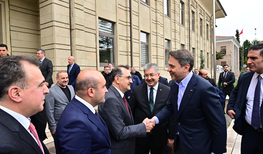 Bakan Bayraktar’ın Eskişehir Programı Devam Ediyor!