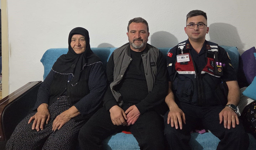 Eskişehir’de Jandarma Ekiplerinden Gaziye Anlamlı Ziyaret!