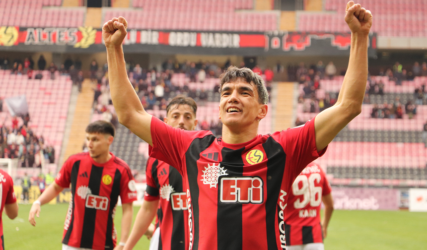 Eskişehirspor’un Kaptanı Akın Akman’dan Veda Mesajı!
