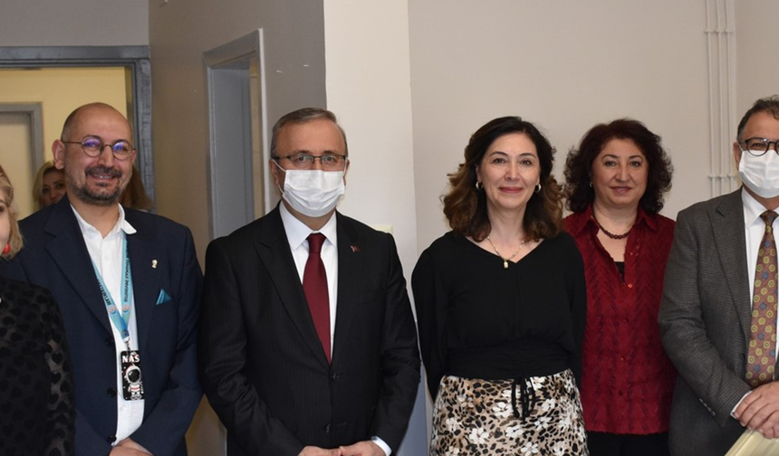 ESOGÜ Hastanesi’nde Anneler Günü İçin Anlamlı Ziyaret!