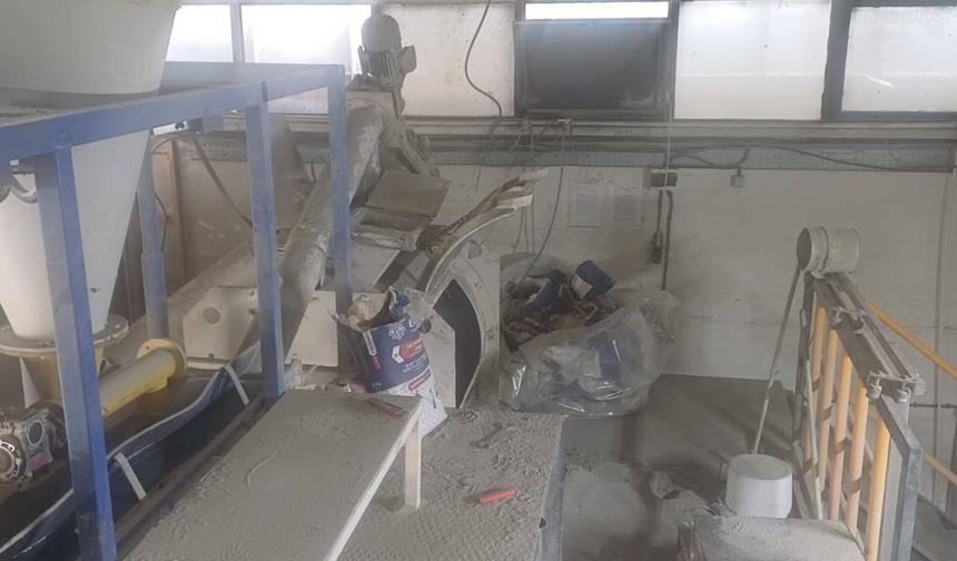 Elini Mikser Makinesine Kaptıran İşçi Eskişehir'e Sevk Edildi!