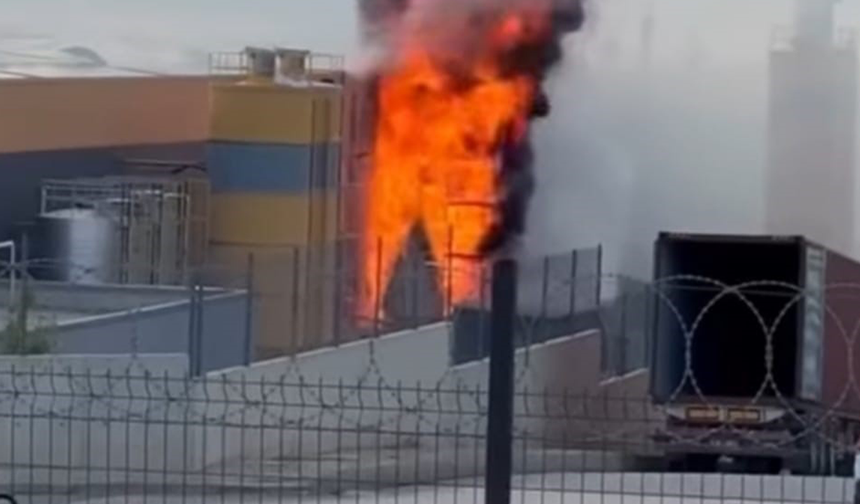Eskişehir OSB’de Yalıtım Fabrikasında Korkutan Yangın!
