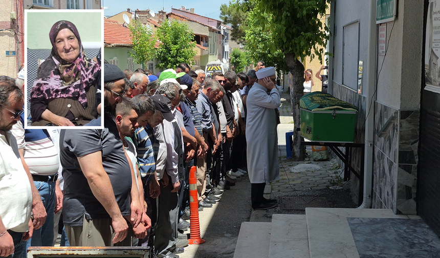 Eskişehir’de Evinin Önünde Araba Çarpan Ayşe Teyze Son Yolculuğuna Uğurlandı!