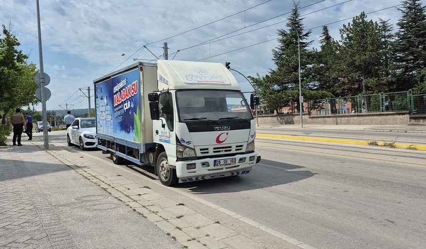 Eskişehir’de Feci Kaza! Kalabak Su Kamyonu 9 Yaşındaki Çocuğa Çarptı!