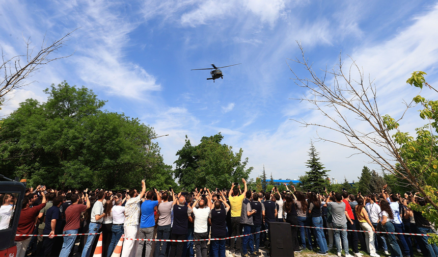 Eskişehir’de TEI’nin Güç Verdiği Helikopterden Anlamlı Uçuş!