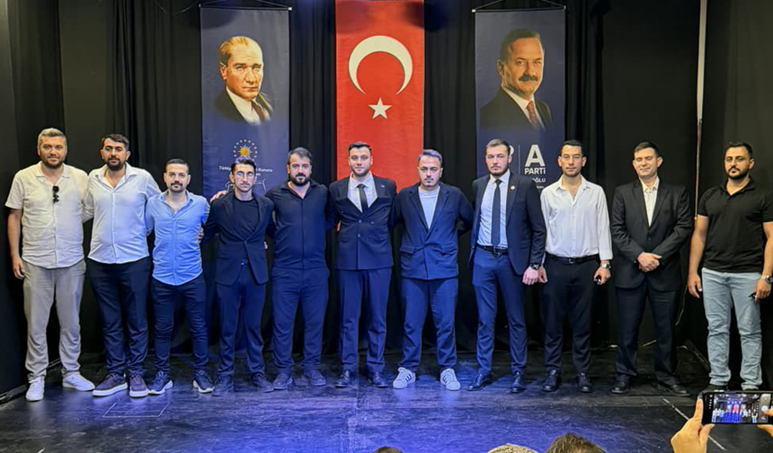 Anahtar Parti Odunpazarı Gençlik Kollarında Görev Değişimi!