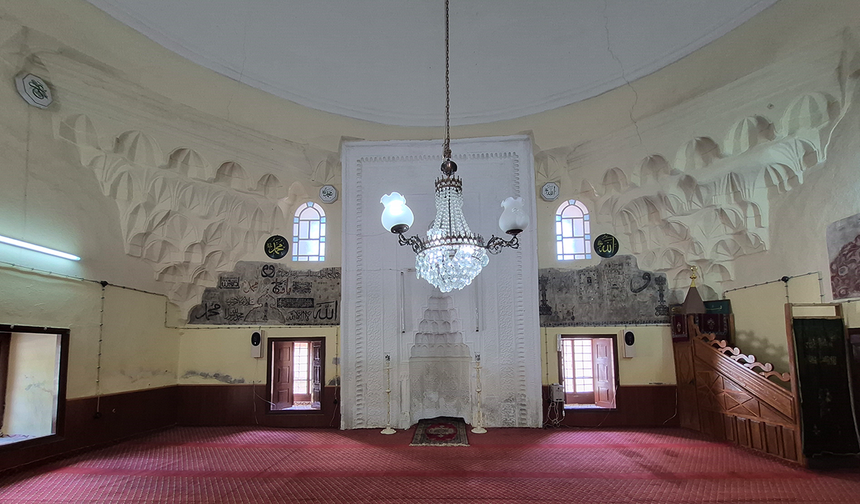 Eskişehir’de 752 Yıllık Camide Kabe Sürprizi
